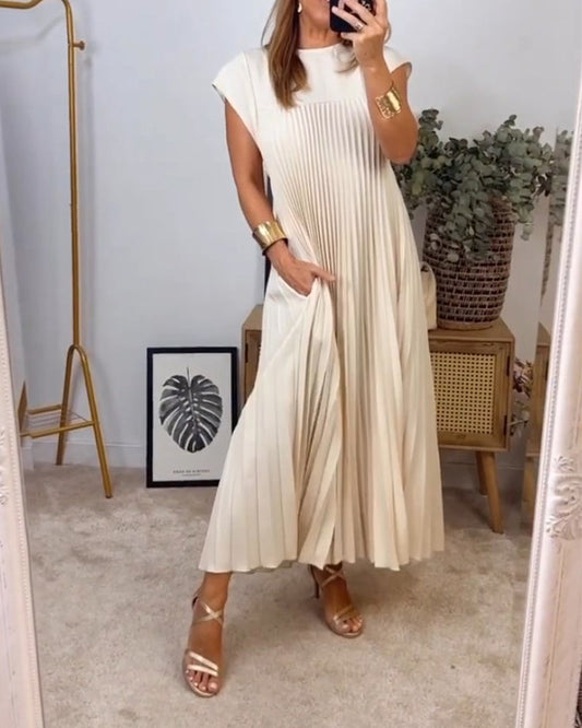 🔥HOT SALE🔥Sleeveless pleated simple solid color dress